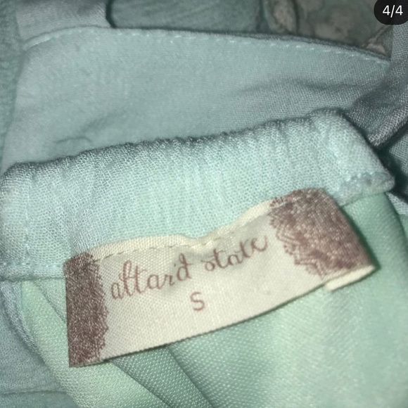 Dress - Picture 3 of 3